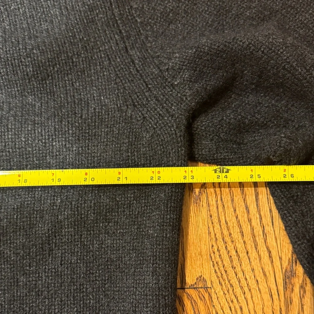 Bloomingdale's Black v-neck /cowl neck Sweater for Men - Picture 9 of 11